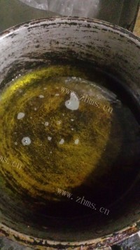 美味的香芋地瓜丸做法图解3)