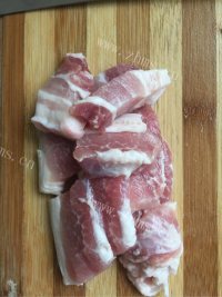 美味扁豆角炖肉做法图解2)