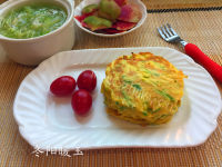 美味的西葫芦鸡蛋早餐煎饼做法图解9)