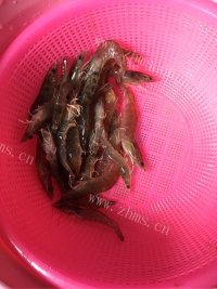 爆炒明虾做法图解1)