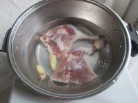 美味茶卤鸭腿做法图解2)