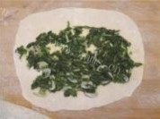 美味早餐虾皮韭菜盒子做法图解9)
