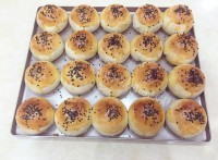 诱人的蛋黄酥做法图解33)