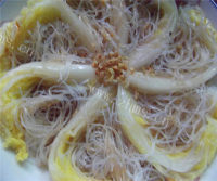自制大白菜蒸粉丝做法图解8)