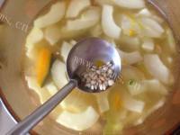好喝的老黄瓜排骨薏米汤的做法图解六
