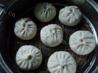 诱人的白菜排骨包