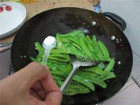 「自创」荷兰豆炒肉片做法图解8)