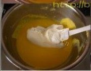 大理石轻乳酪蛋糕做法图解4)