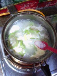 家常菜丝瓜鸡蛋汤