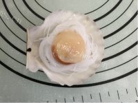 滋补的蒜蓉粉丝蒸扇贝做法图解5)