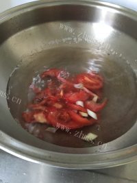 回味无穷的西红柿蛋汤做法图解8)