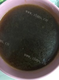 美味的香煎鳊鱼做法图解5)