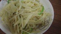 家常菜青椒土豆丝