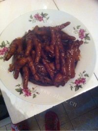 特色美食红烧鸡爪
