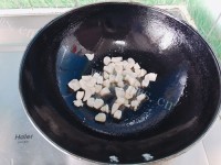 西兰花炒鲜贝做法图解4)