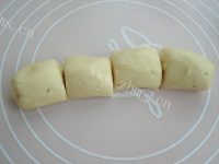 菠萝包做法图解9)