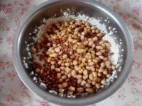 美味红豆花生粽子做法图解6)