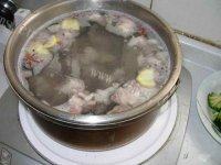 鲜香牛肉米线做法图解5)