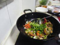 很有食欲的炒海蟹做法图解11)
