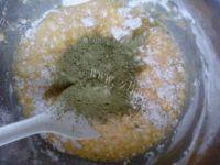 自制抹茶奶油蛋糕卷做法图解7)