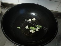酱油炒菜花做法图解1)