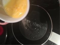 美味的鲜虾馄饨做法图解7)