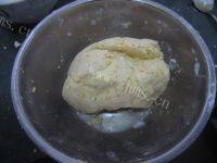 香脆的蒸南瓜饼做法图解3)