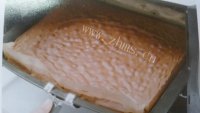 美味的黑巧克力蛋糕体做法图解6)