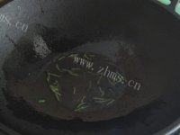 家常菜韭菜土豆丝做法图解4)