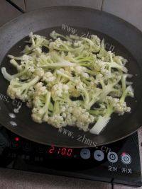 极致的炒花菜做法图解4)
