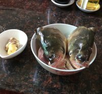美味的榨菜蒸鱼头做法图解1)