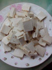 家常菜炖豆腐做法图解2)
