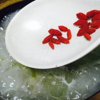 完美的大骨山药汤做法图解6)