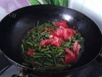 家常番茄炒豇豆做法图解11)