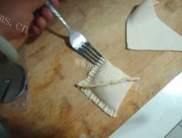 简单易做的榴莲酥做法图解5)