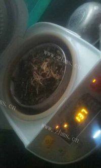 开胃的梅干菜扣肉做法图解5)