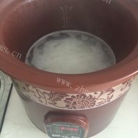 菠菜虾茸粥做法图解2)