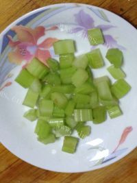 美味的双色豆腐做法图解2)