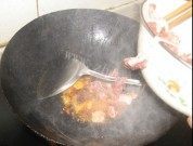 炖牛肉做法图解4)