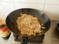 家常菜香辣豆腐皮做法图解4)
