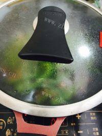 家常菜青椒炒肉丝做法图解7)