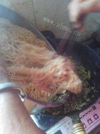 美味的豆角焖面