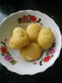 家常菜香煎土豆片做法图解2)