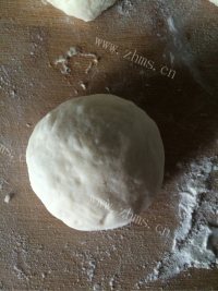 独特的葡萄干面包做法图解5)