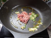 最喜欢吃的土豆烧海带做法图解6)