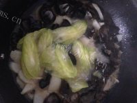 家常菜山药炒木耳做法图解7)
