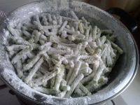 自制蒸豆角做法图解8)