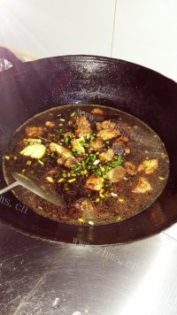 家常菜糖醋排骨做法图解4)