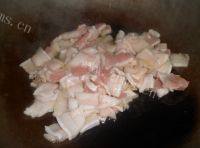 「家有大厨」猪肉白菜炖粉条的做法图解三