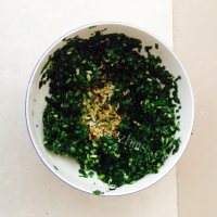 自制韭菜鸡蛋灌饼做法图解5)